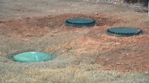Coweta homeowner says builder�s design flaw led to thousands in septic repair costs