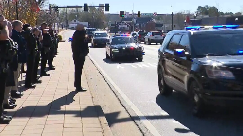 Volunteer who died directing traffic for Christmas parade gets community salute