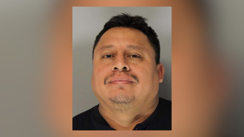 Man with machete cut off victim�s thumb in fight at metro Atlanta home, deputies say